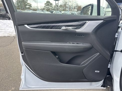 Used 2024 Cadillac XT6 Premium Luxury w/ Technology Package image 20