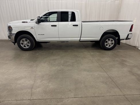New 2025 RAM 2500 Big Horn image 31