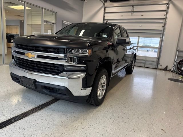 Used 2019 Chevrolet Silverado 1500 LT w/ All-Star Edition AWD/4WD image 5