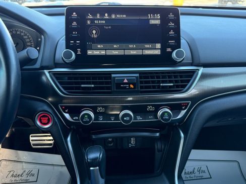 Used 2020 Honda Accord Sport image 21