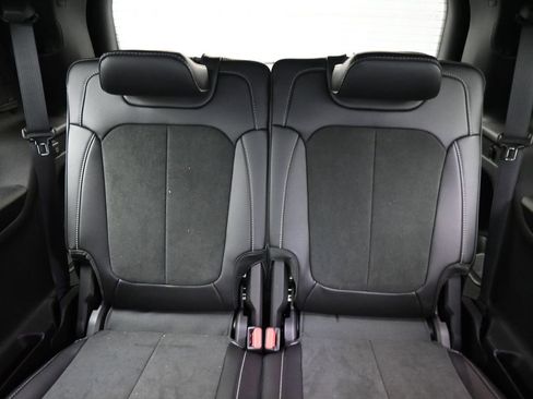 New 2025 Jeep Grand Cherokee L Altitude image 12