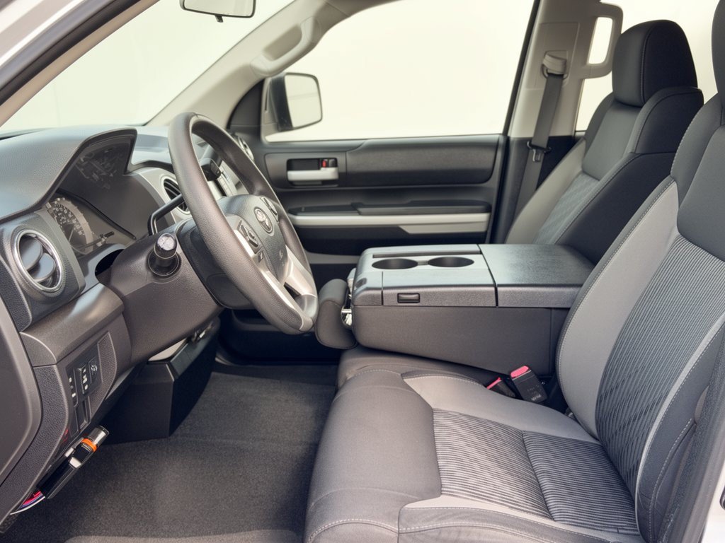 Used 2014 Toyota Tundra SR5 RWD image 5