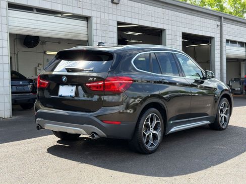 Used 2018 BMW X1 xDrive28i AWD/4WD image 9