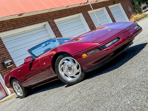 Used 1993 Chevrolet Corvette Convertible RWD image 29