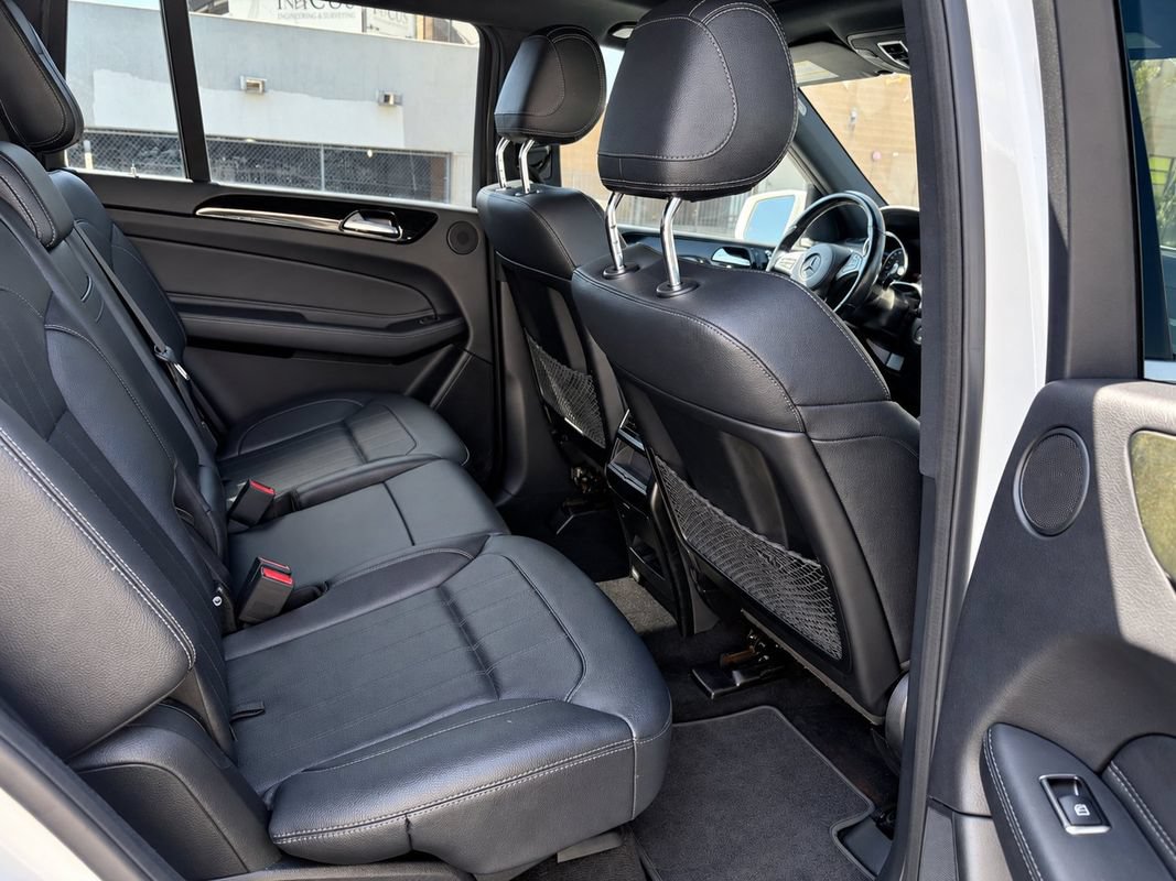 Used 2019 Mercedes-Benz GLS 450 4MATIC image 14