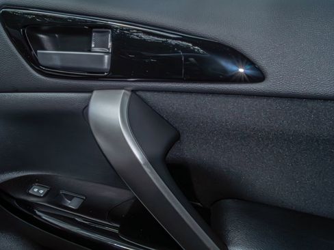 New 2025 Mitsubishi Eclipse Cross AWD image 23