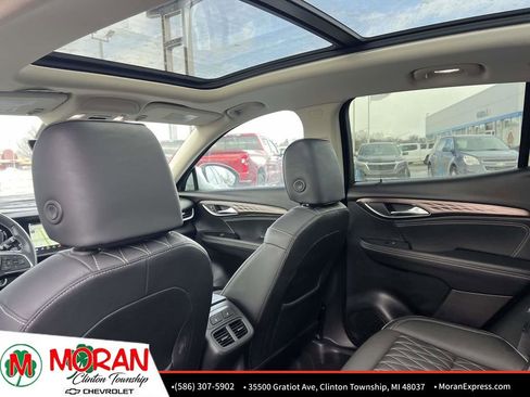 Certified 2023 Buick Envision Avenir image 14