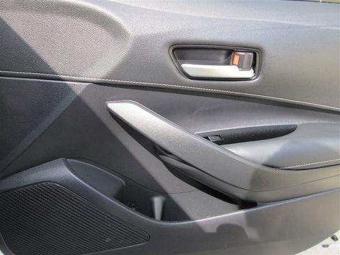 Used 2023 Toyota Corolla SE FWD image 27