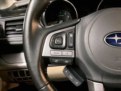 Used 2015 Subaru Outback 2.5i Premium image 10