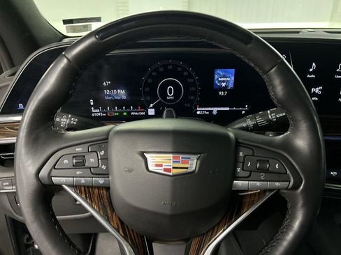 Certified 2023 Cadillac Escalade Premium Luxury AWD/4WD image 11