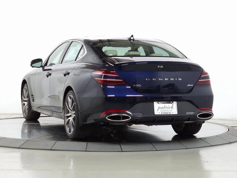 Used 2026 Genesis G70 2.5T Prestige image 6