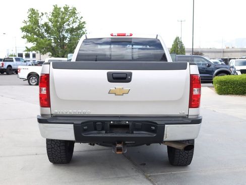 Used 2007 Chevrolet Silverado 2500 LT w/ 1LT Convenience Package AWD/4WD image 5