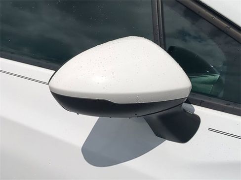 Used 2019 Chevrolet Cruze LS image 12