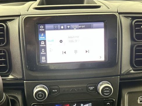 Used 2023 RAM ProMaster 2500 image 12