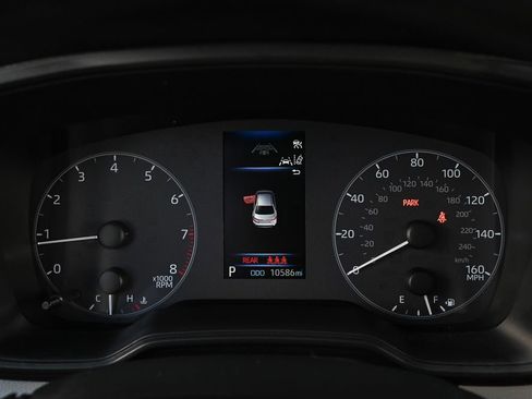 Used 2025 Toyota Corolla LE image 15