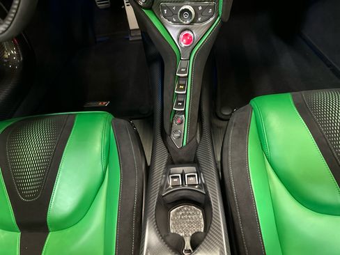 Used 2022 McLaren 765LT image 49