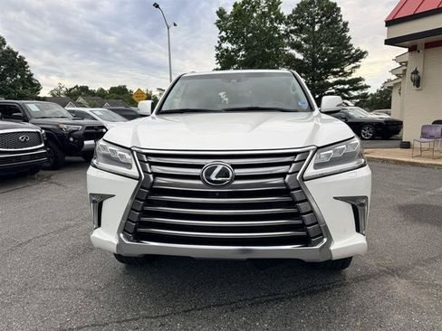 Used 2017 Lexus LX 570 4WD w/ Luxury Package image 2