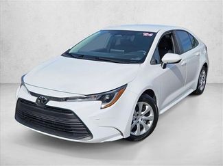 Used 2024 Toyota Corolla LE video 1