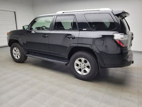 Used 2018 Toyota 4Runner SR5 image 3