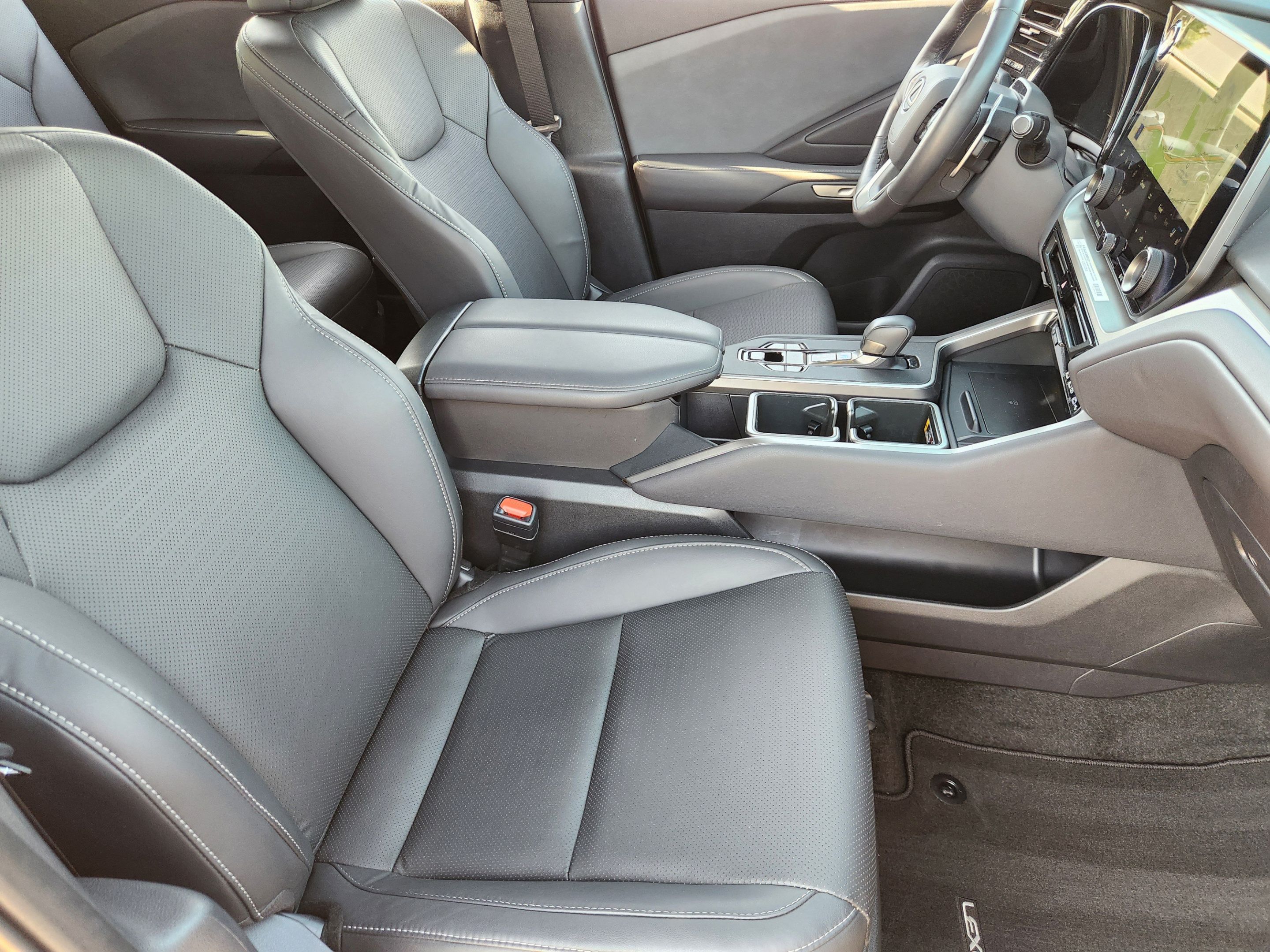 Certified 2026 Lexus TX 350 AWD w/ Technology Package image 9