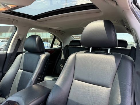 Used 2010 Lexus LS 460 w/ Comfort Pkg RWD image 22