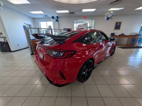 New 2025 Honda Civic Type R image 3