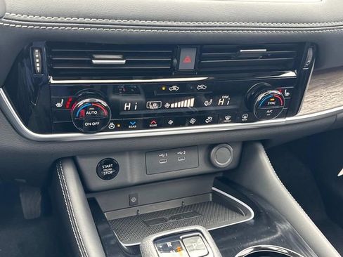 New 2026 Nissan Rogue Platinum w/ Platinum Premium Package image 33