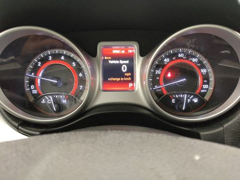Used 2020 Dodge Journey SE w/ SE Popular Equipment Group FWD image 23
