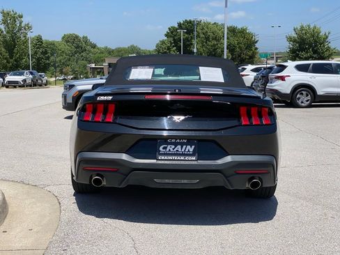 Used 2024 Ford Mustang Premium RWD image 7