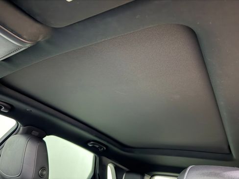 Used 2020 Cadillac XT5 Premium Luxury AWD/4WD image 13