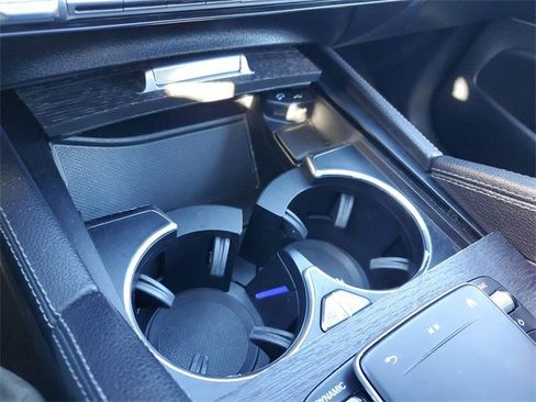 Used 2022 Mercedes-Benz GLS 450 4MATIC image 30