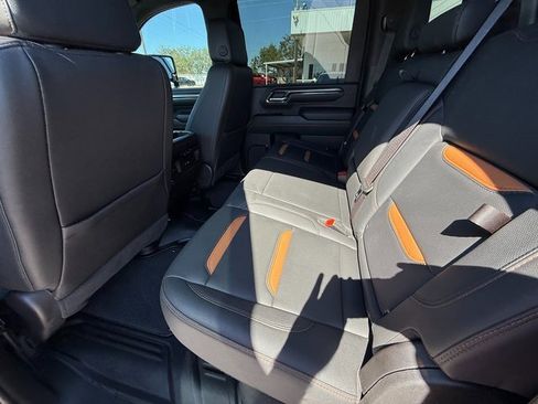 Used 2024 GMC Sierra 2500 AT4 w/ AT4 Premium Plus Package image 14