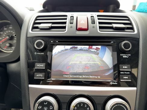 Used 2017 Subaru Crosstrek 2.0i Premium w/ Moonroof Package image 21