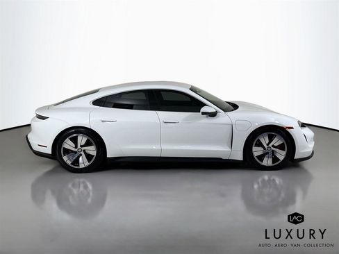 Used 2023 Porsche Taycan 4S image 5