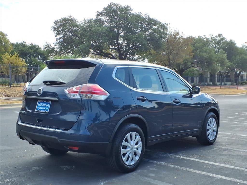 Used 2016 Nissan Rogue S FWD image 6