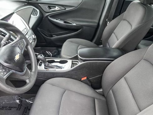 Used 2019 Chevrolet Malibu LS image 21