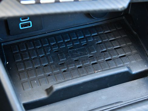 Used 2024 Ford Mustang GT Premium image 25