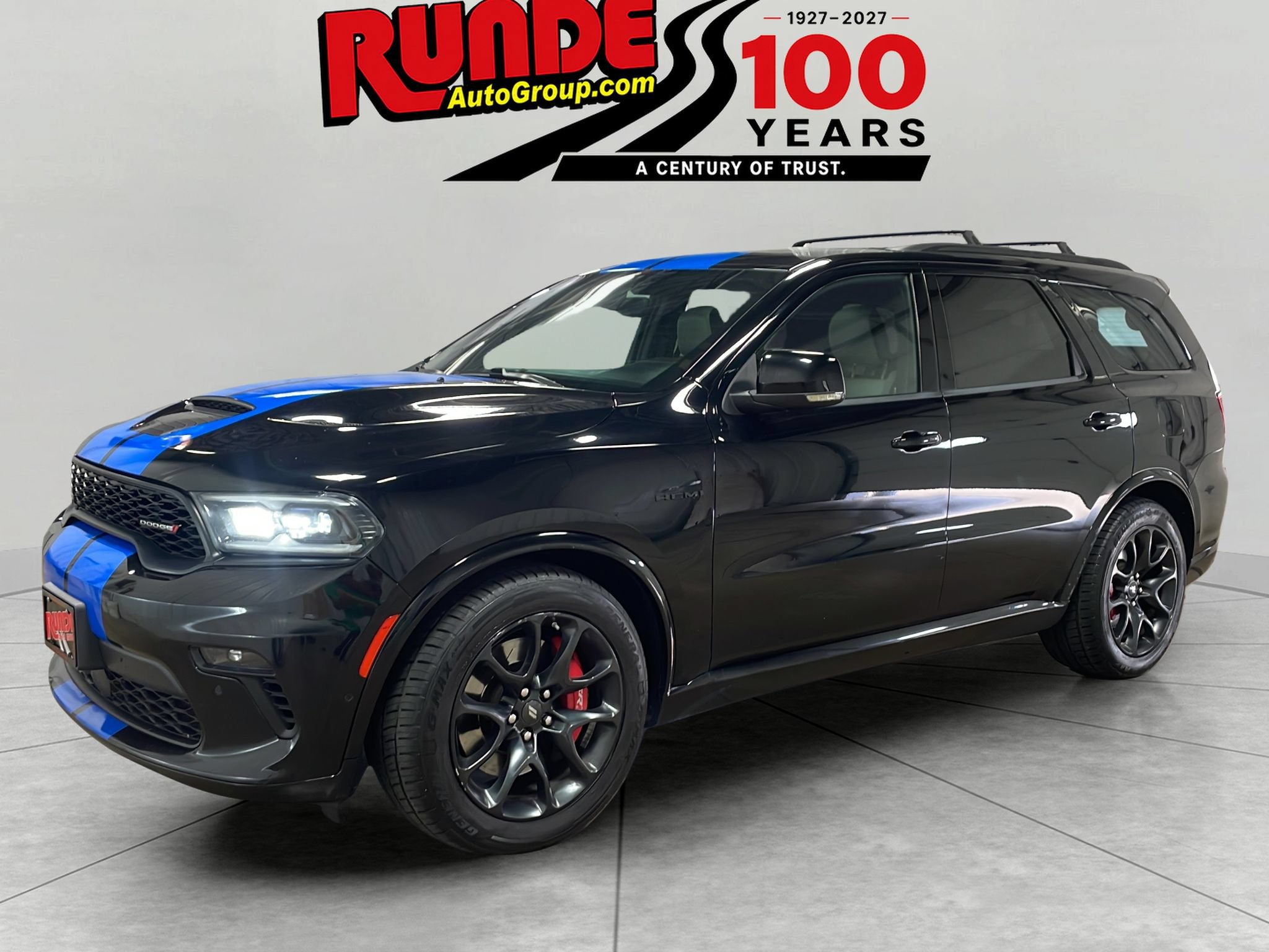 Used 2021 Dodge Durango R/T w/ Tow 'N Go Package AWD/4WD image 1