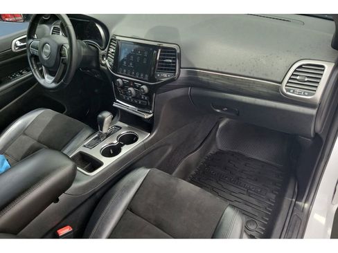 Used 2021 Jeep Grand Cherokee Laredo X AWD/4WD image 21