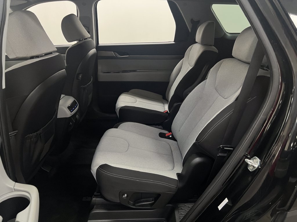 Used 2020 Hyundai Palisade SEL FWD image 25