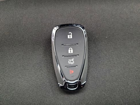 Used 2024 Chevrolet Malibu LT image 32