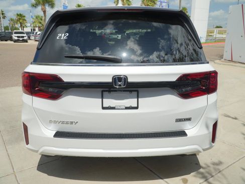 New 2026 Honda Odyssey EX-L image 6