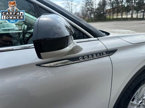 Used 2024 Lincoln Corsair AWD image 11