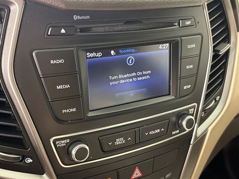 Used 2018 Hyundai Santa Fe Sport FWD image 20