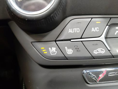 Certified 2019 Chevrolet Corvette Stingray Coupe w/ 2LT Preferred Equipment Group RWD image 36
