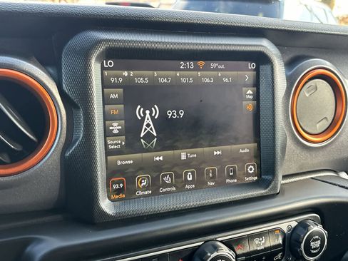 Certified 2021 Jeep Gladiator Mojave image 15