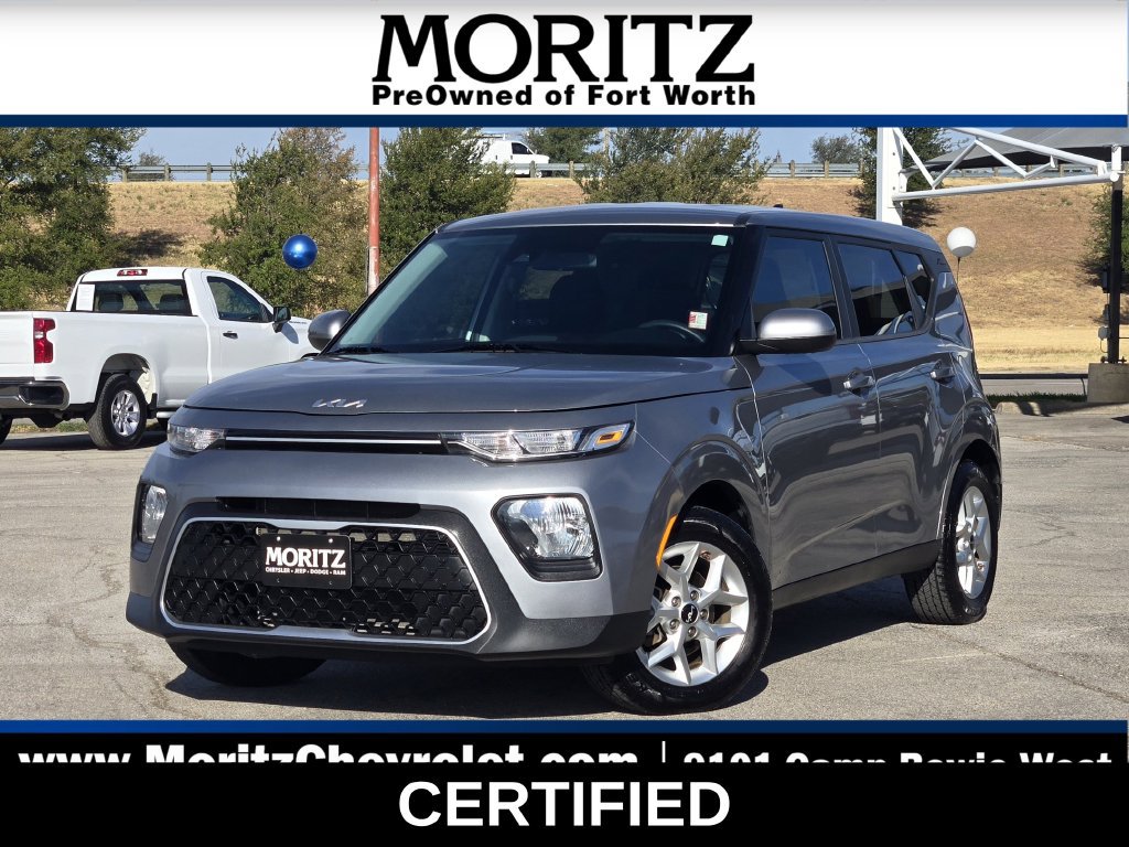 Used 2022 Kia Soul LX w/ Technology Package FWD image 1