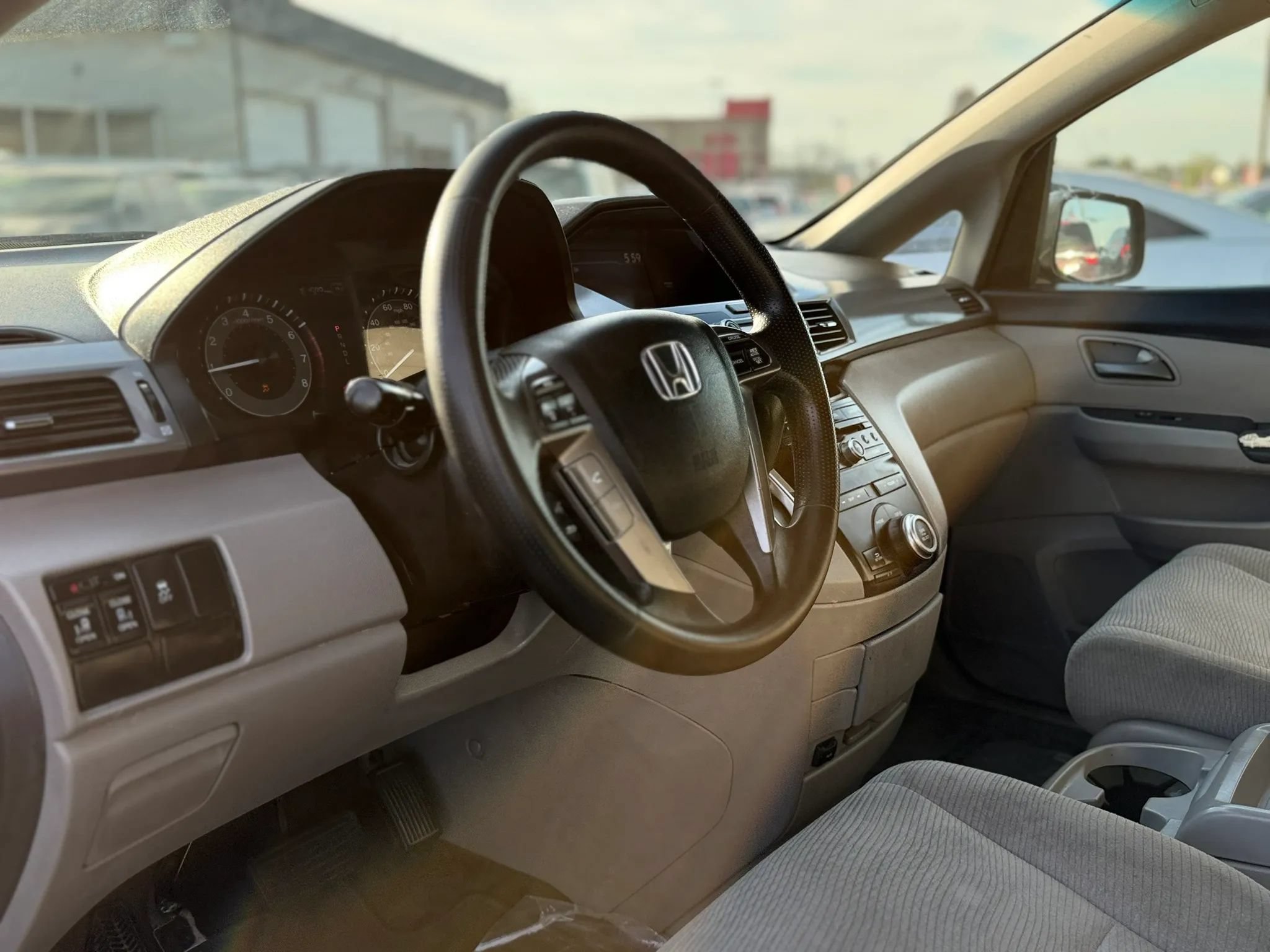 Used 2013 Honda Odyssey EX image 16
