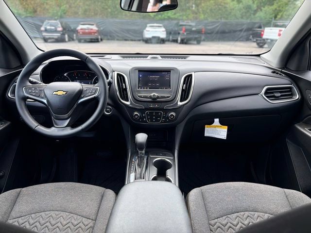 Used 2024 Chevrolet Equinox LT w/ LPO, Floor Liner Package FWD image 21