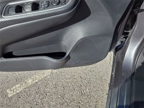 New 2025 Nissan Versa SR w/ Trunk Package image 31